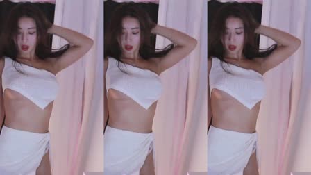 BJ세나(世娜)2025年8月13日Sexy Dance170429